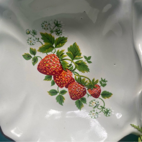 Vintage Strawberry Porcelain Condiments Tray, Gold-rimmed, w/ Handle - Picture 2 of 8